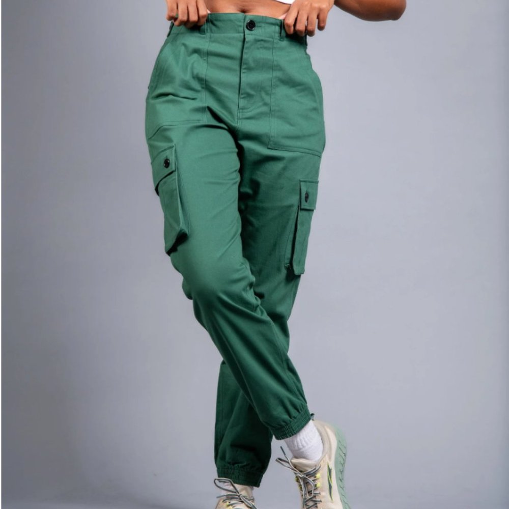 Isabel 3.0 Outdoor Pants size Small Short
